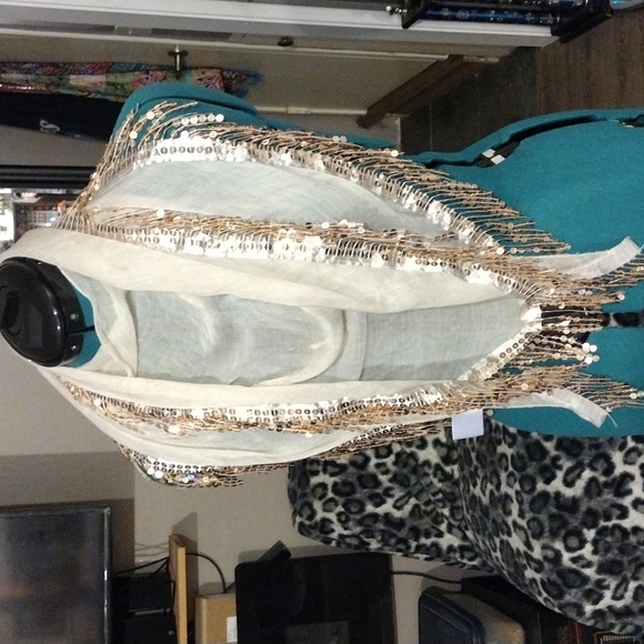 ✨Vintage Silk Scarf With Gold Sequin Fringe - Picture 8 of 8